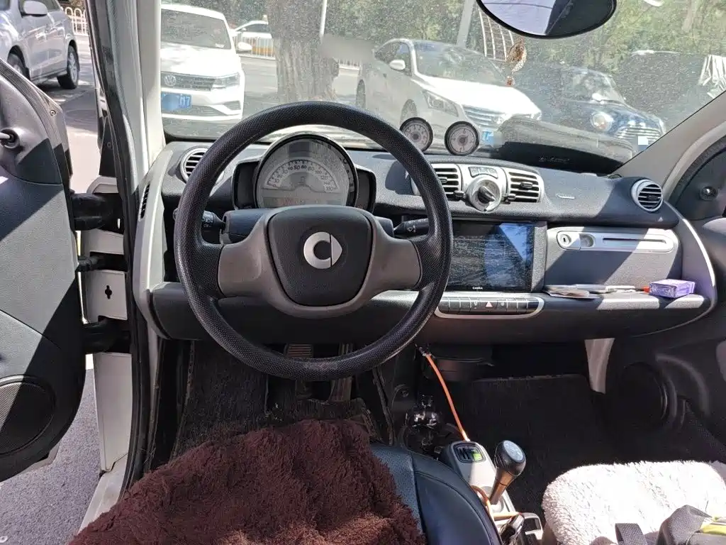 smart fortwo 2014 2012 1.0 MHD Hardtop Standard
