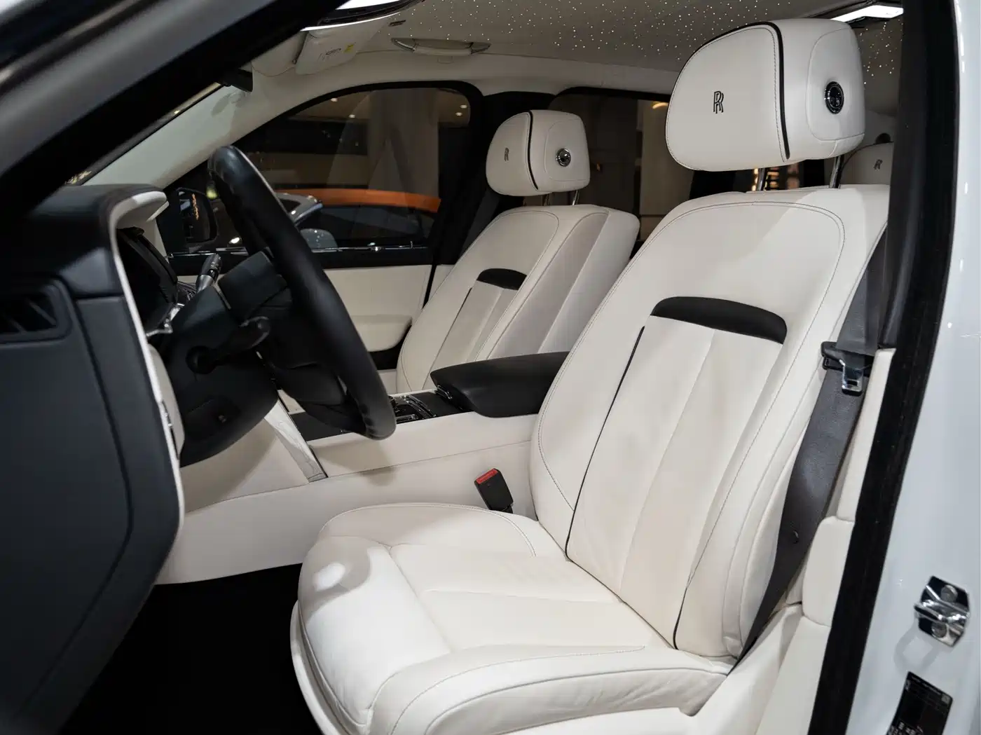Rolls-Royce Cullinan 2021 2018 5-Seater Version