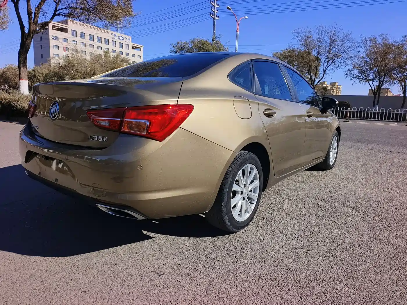 Buick Verano 2015 Sedan 20T Dual-clutch Leading фото 4