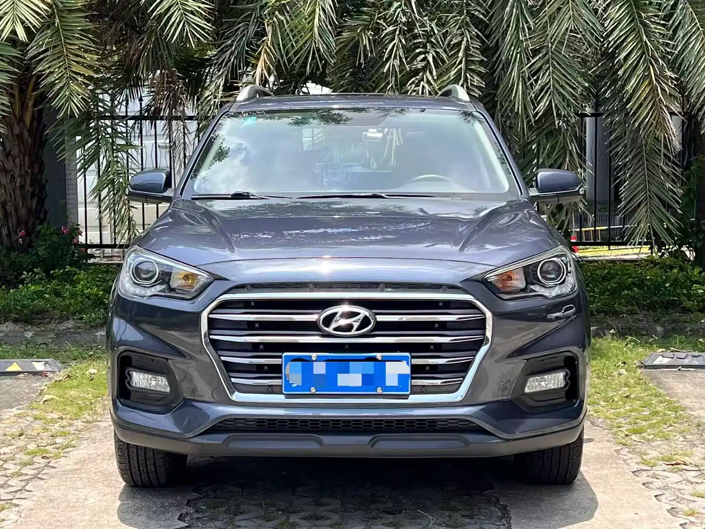 Hyundai Beijing Hyundai ix35 2019 2.0L Automatic 2WD Zhiyong·Smooth Enjoy China VI фото 2