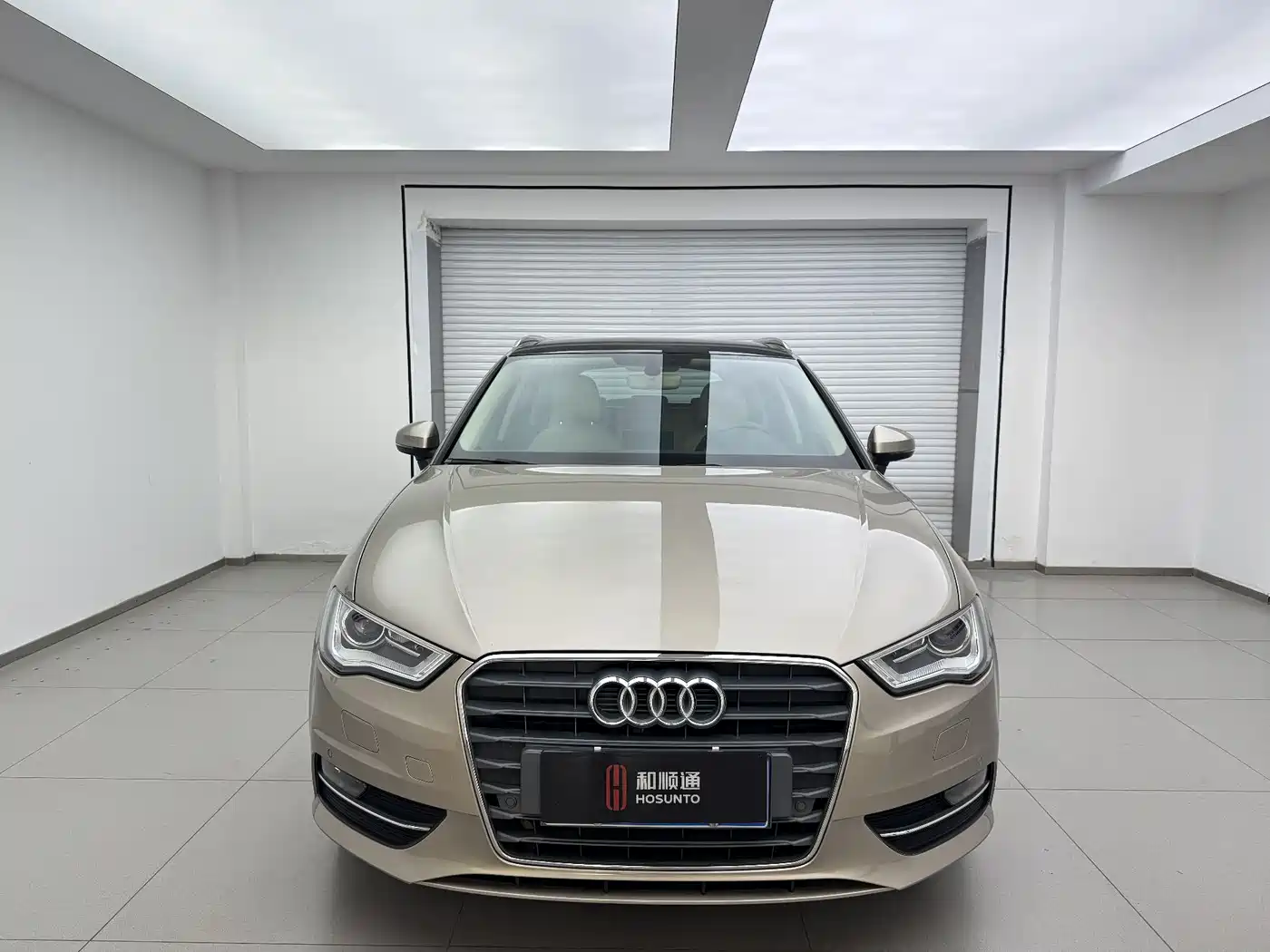 Audi A3 2014 Sportback 35 TFSI Automatic Comfort фото 2