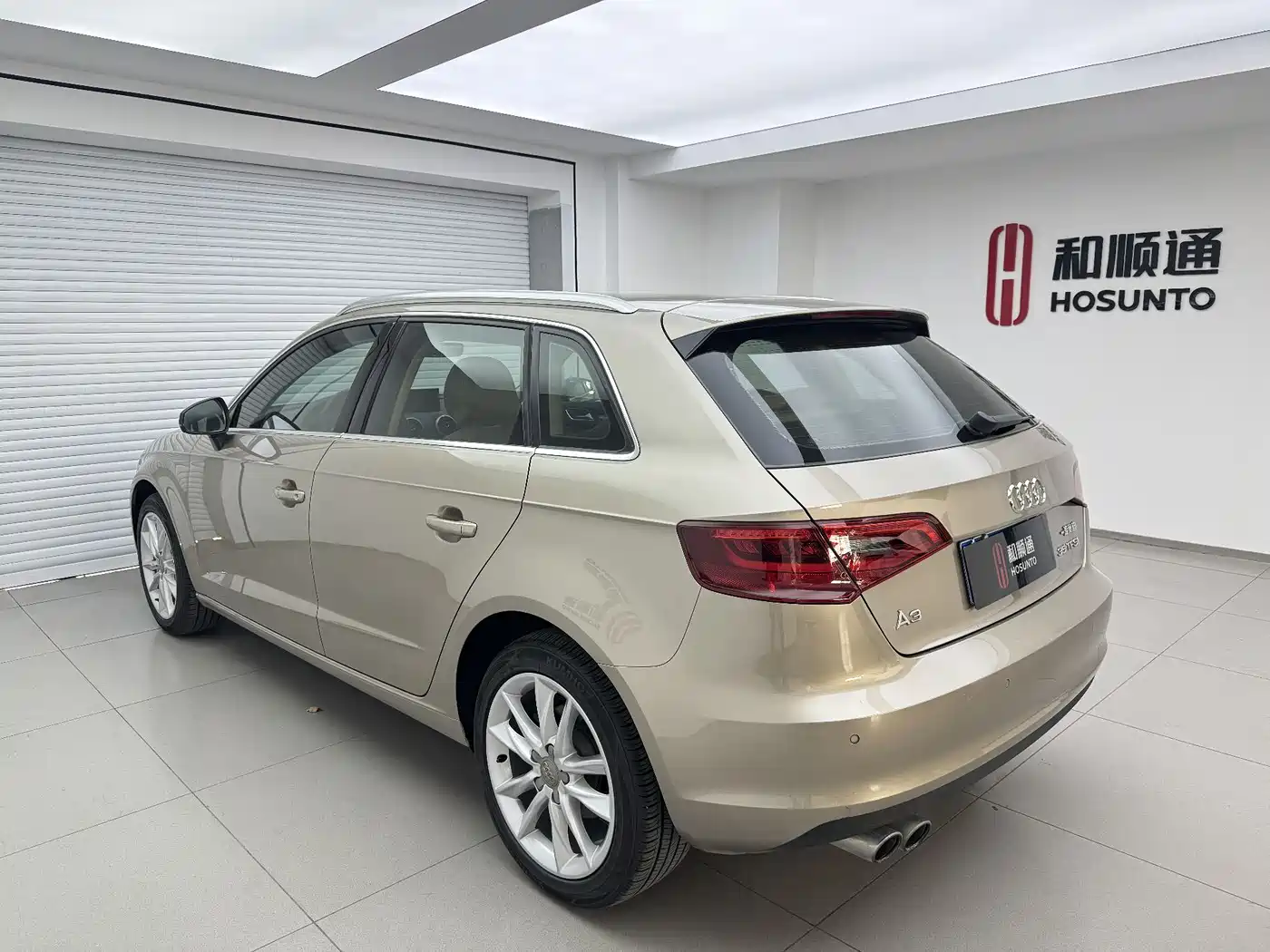 Audi A3 2014 Sportback 35 TFSI Automatic Comfort фото 7