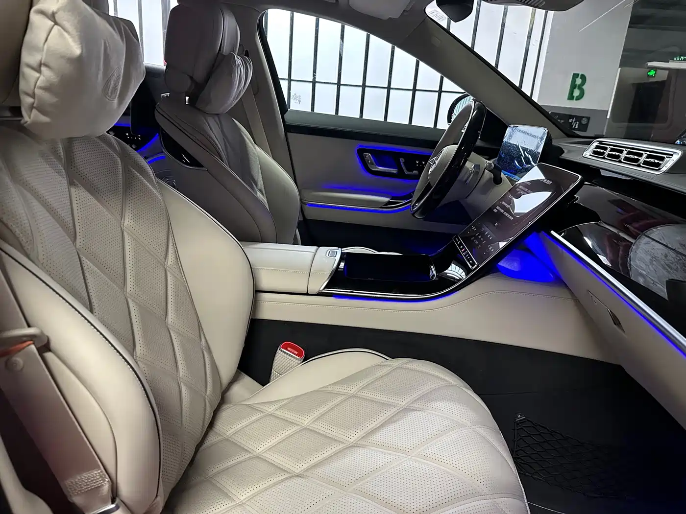 Mercedes-Benz Maybach S-Class 2026 S 480 4MATIC фото 15