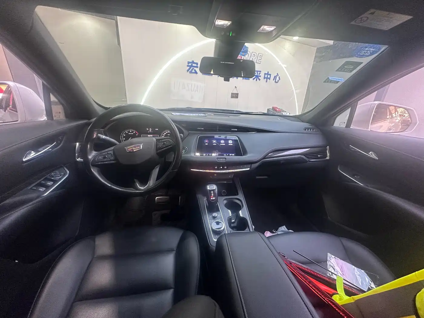 Cadillac XT4 2018 28T 2WD Luxury Sport Type фото 5