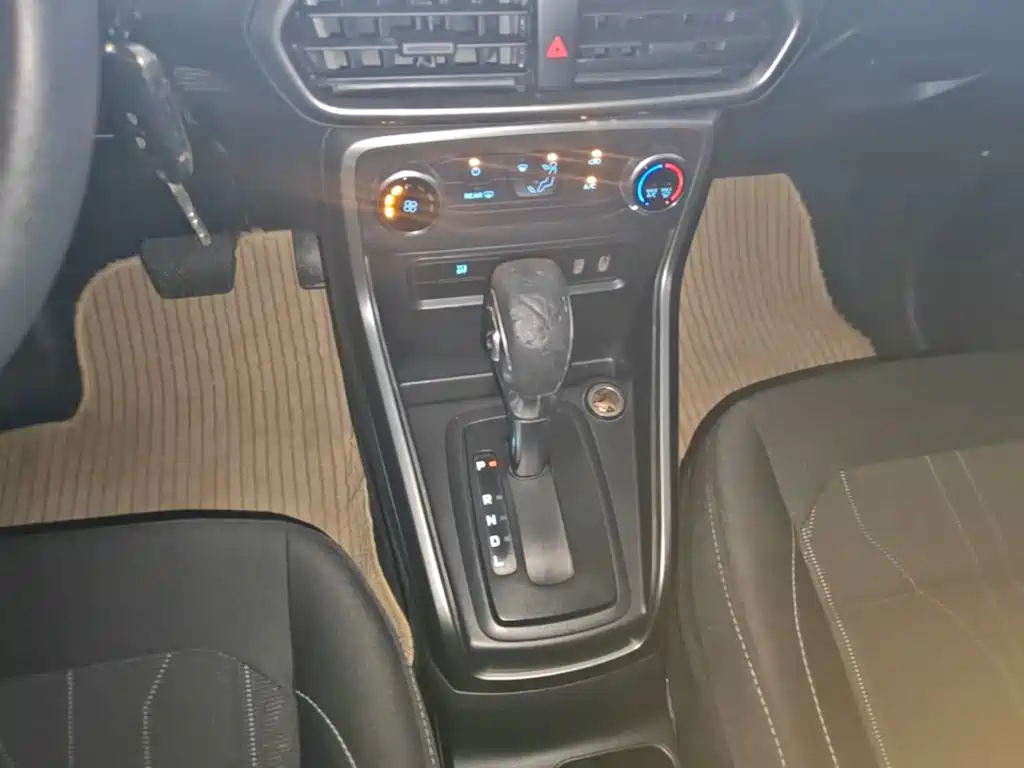 Ford EcoSport 2018 2018 1.5L Automatic Platinum Wing