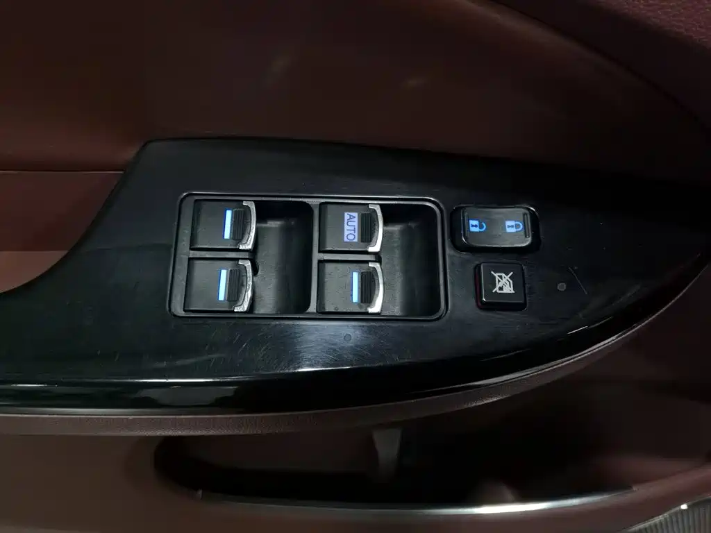 BYD Surui 2015 2015 1.5L Automatic Luxury Model