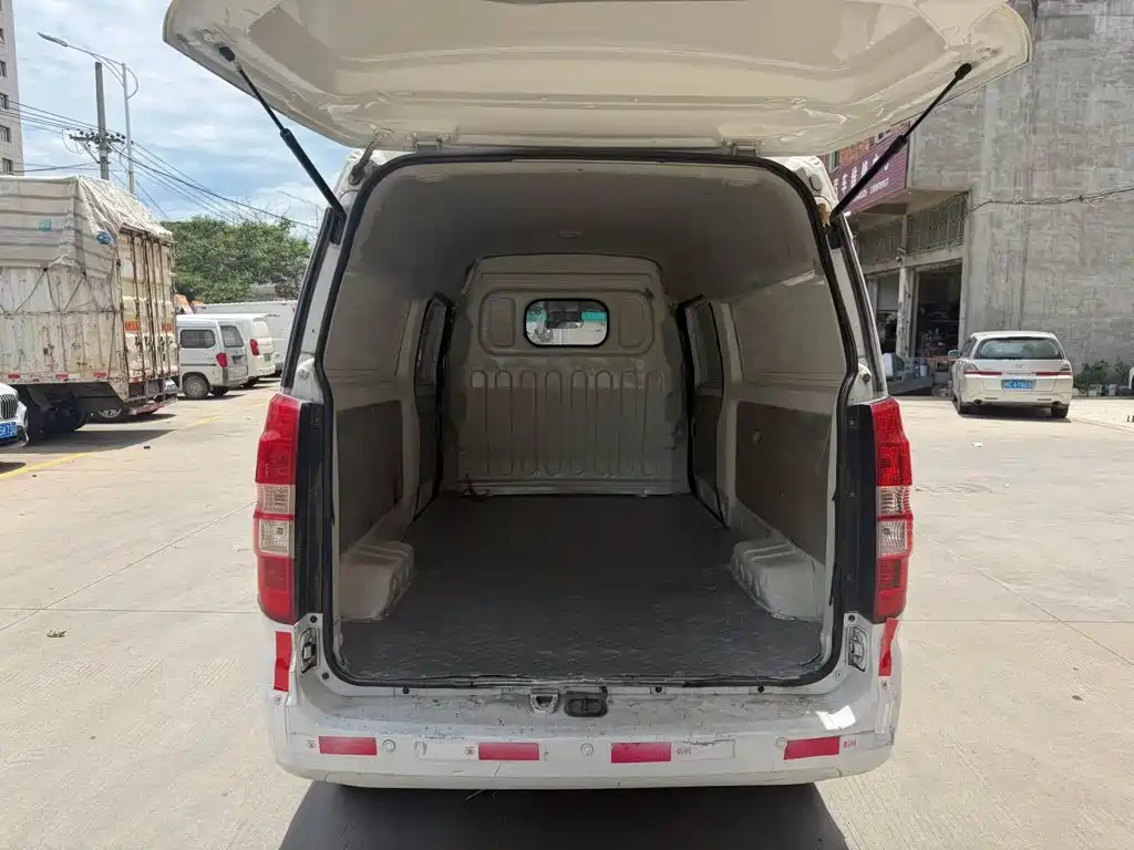 Yuan Cheng E5 2022 2022 E5L Pure Electric Van CATL 41.86kWh