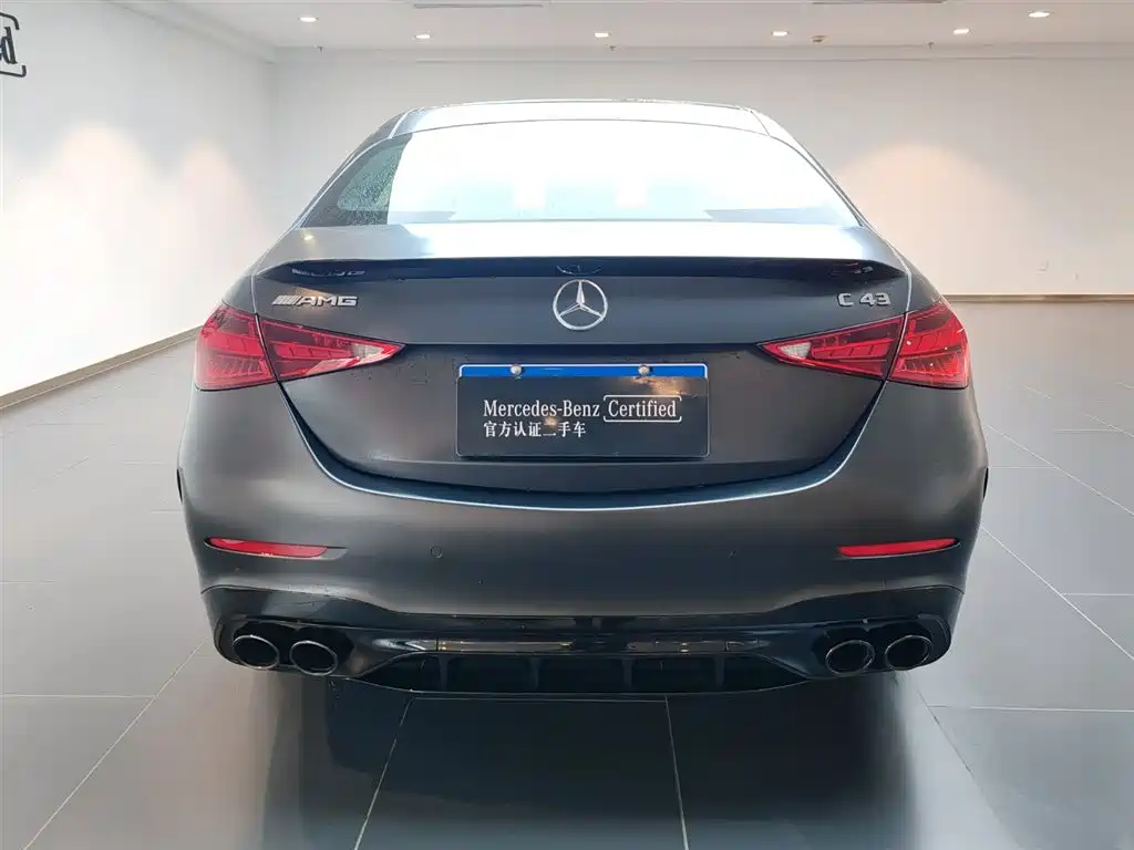 Mercedes-Benz C-Class AMG 2025 AMG C 43 4MATIC фото 4
