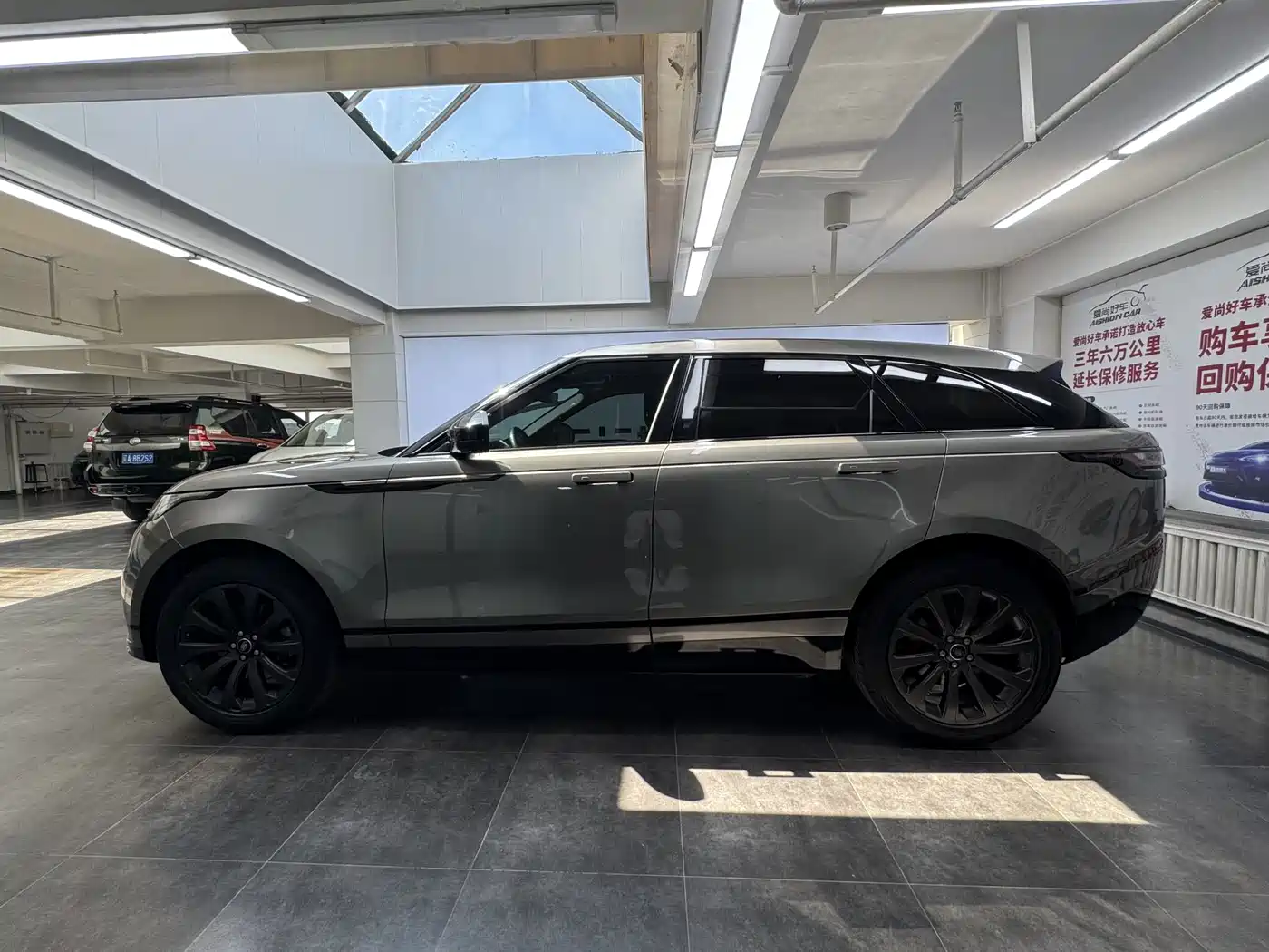 Land Rover Range Rover Velar 2018 P380 R-DYNAMIC SE фото 4