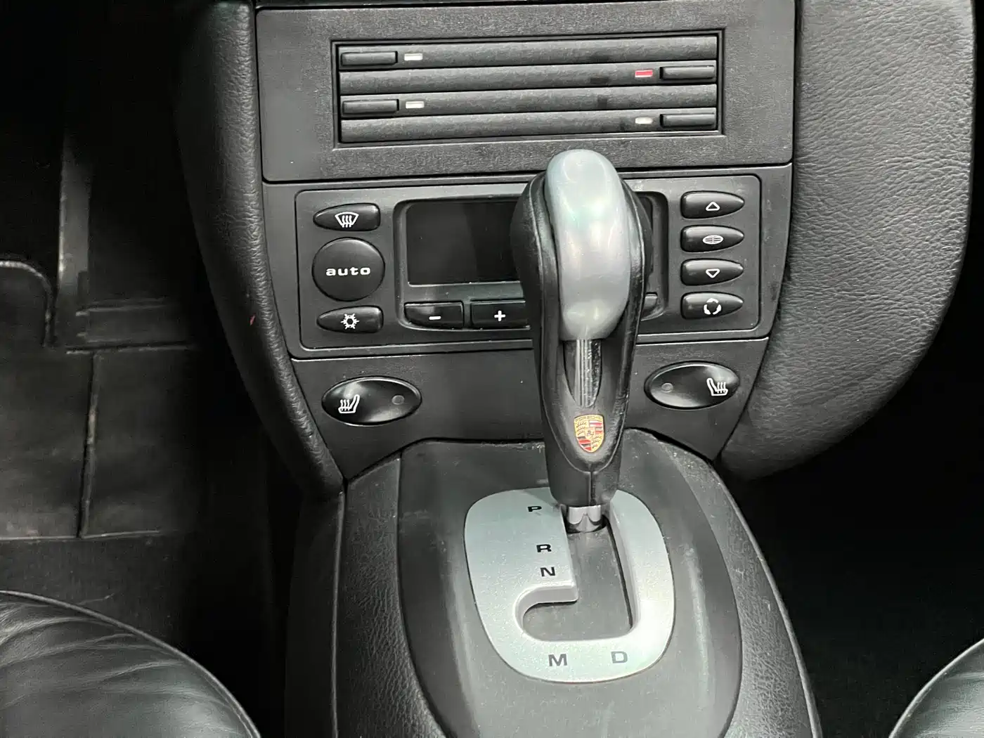 Porsche 911 2005 Carrera 4 AT 3.6L фото 19