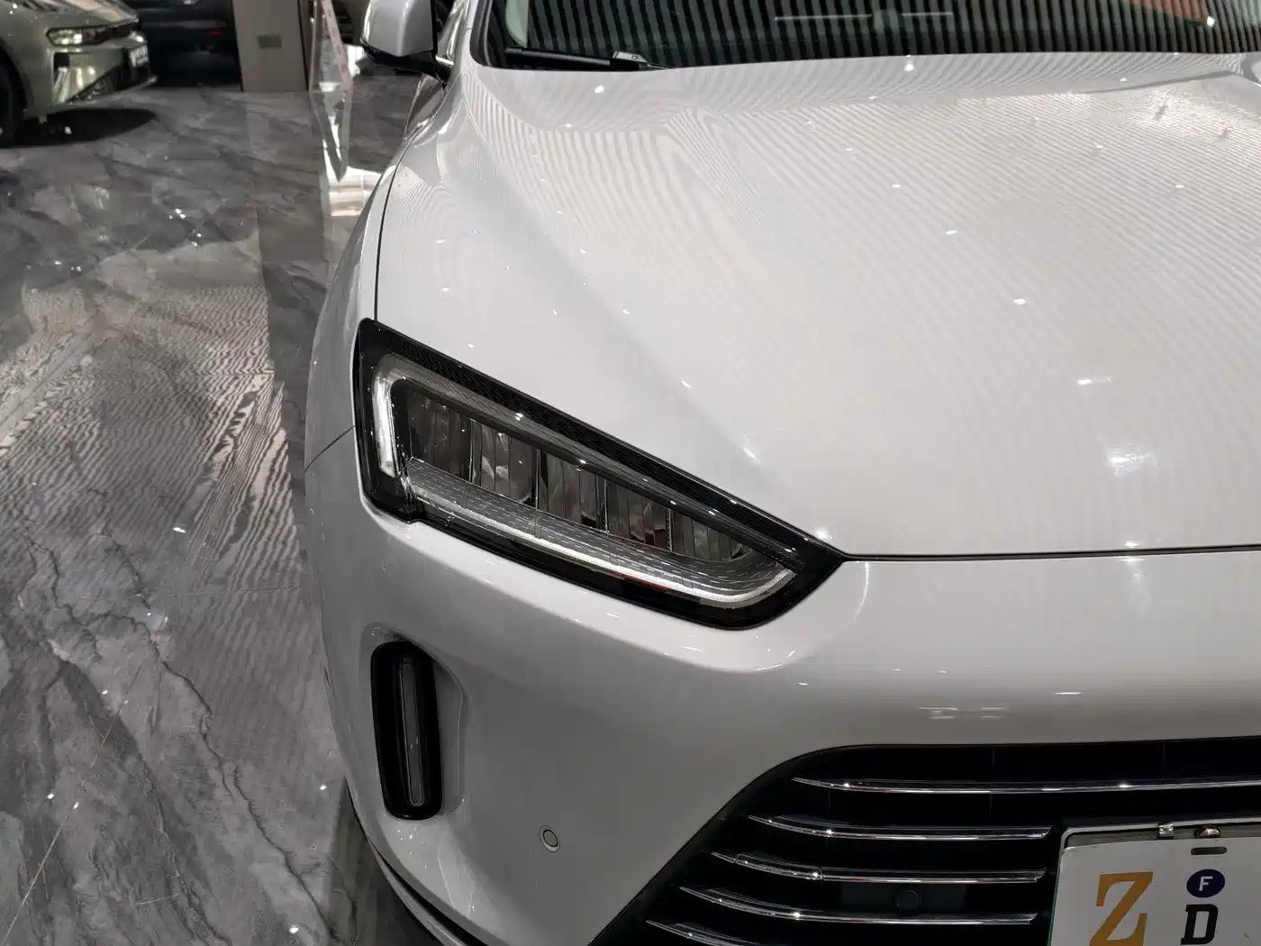 AITO Wenjie AITO M5 2022 Extended Range AWD Flagship фото 4