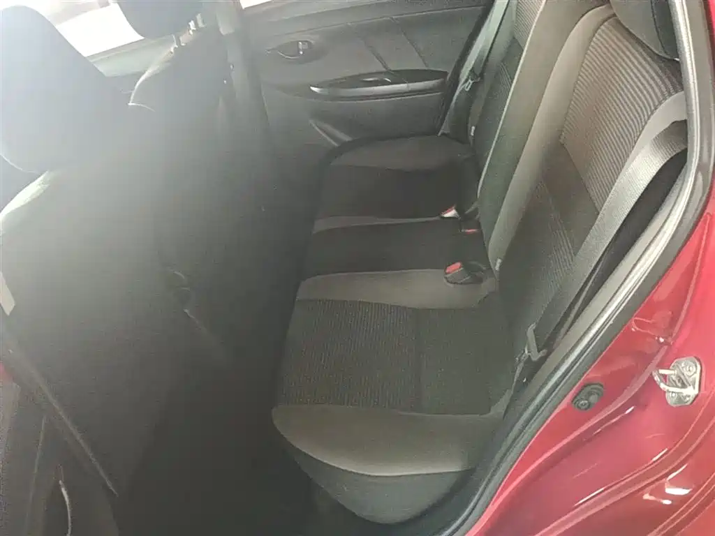Toyota Vios FS 2021 1.5L CVT Fengchi Edition фото 17