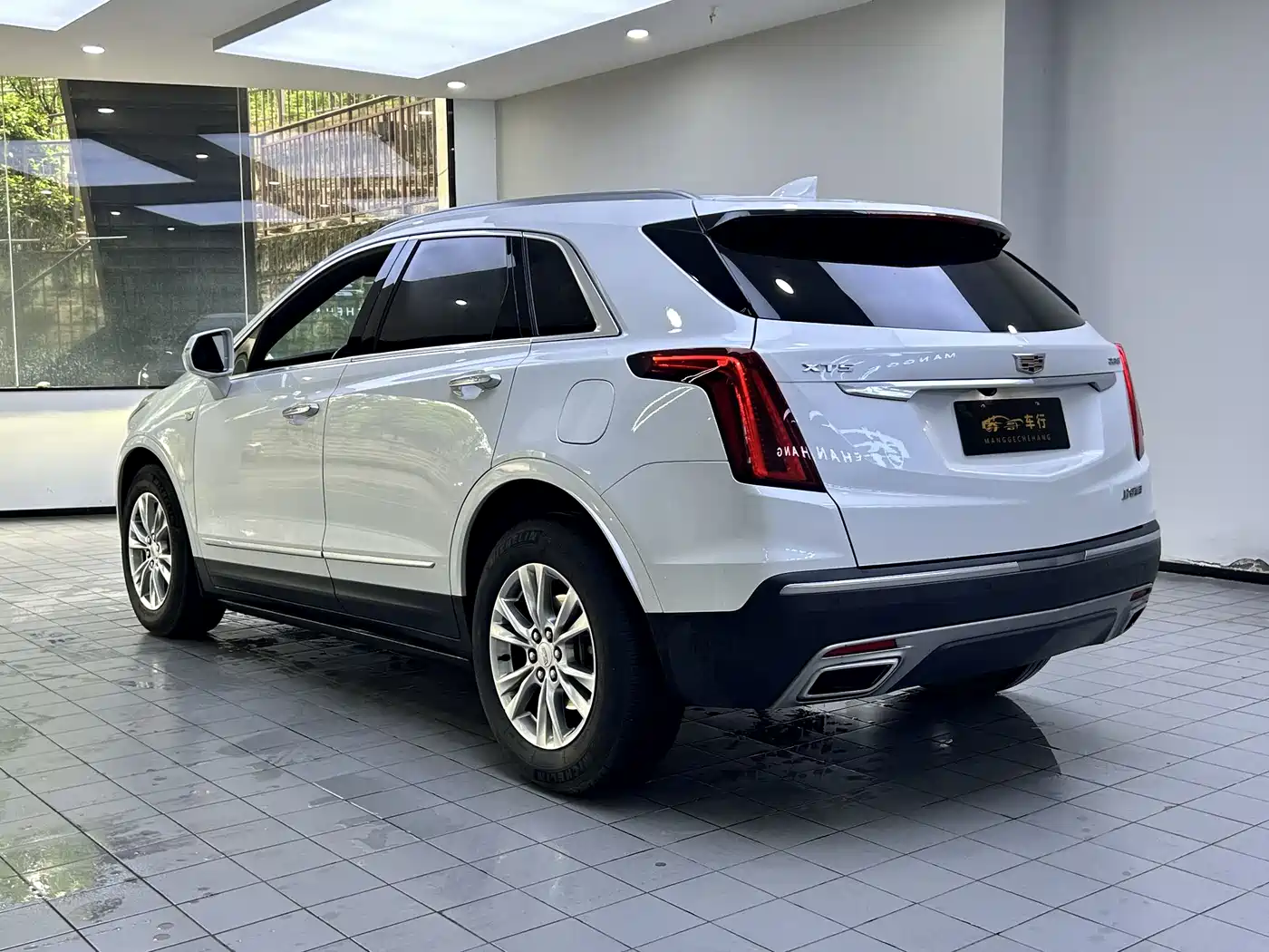 Cadillac XT5 2022 2.0T 2WD Luxury фото 10