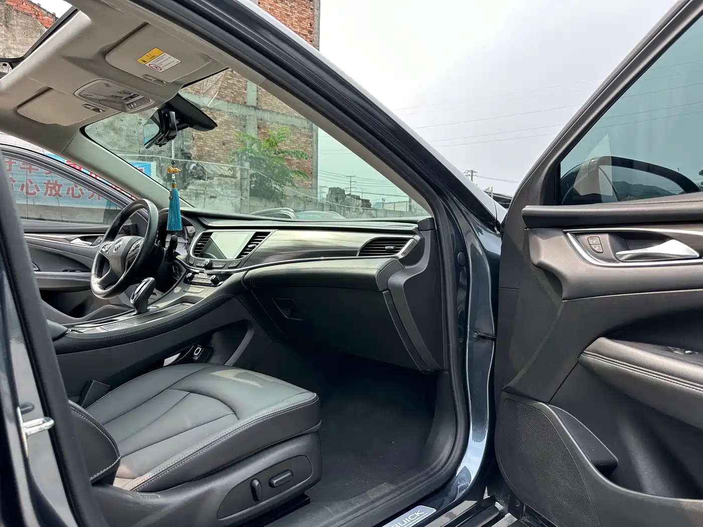 Buick LaCrosse 2021 652T Luxury Edition фото 12