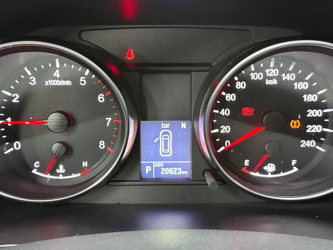 Haval M6 2021 PLUS 1.5T DCT Luxury Smart Connect фото 8