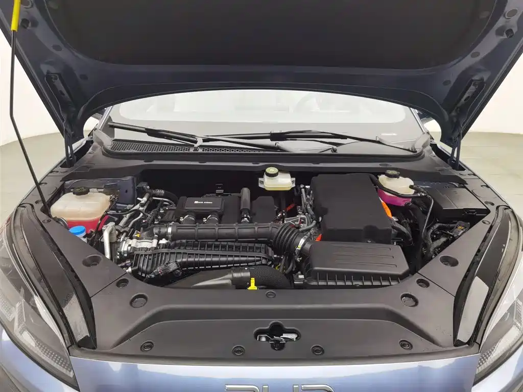 BYD SEAL 06 NEW ENERGY