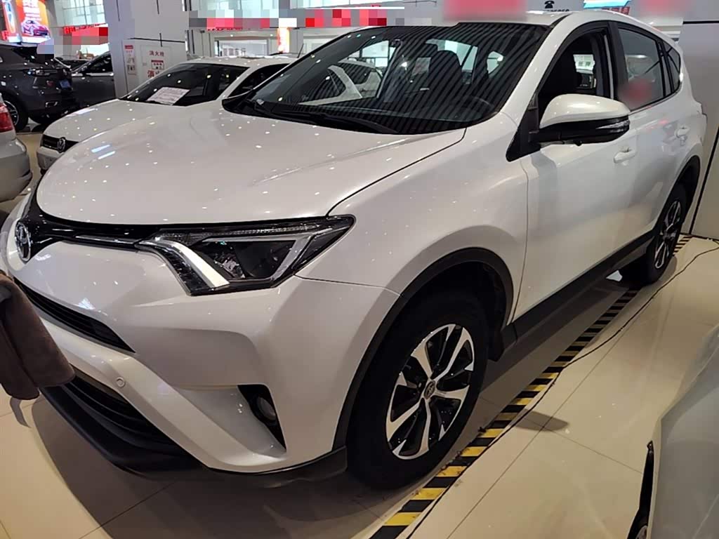 Toyota RAV4 Rongfang