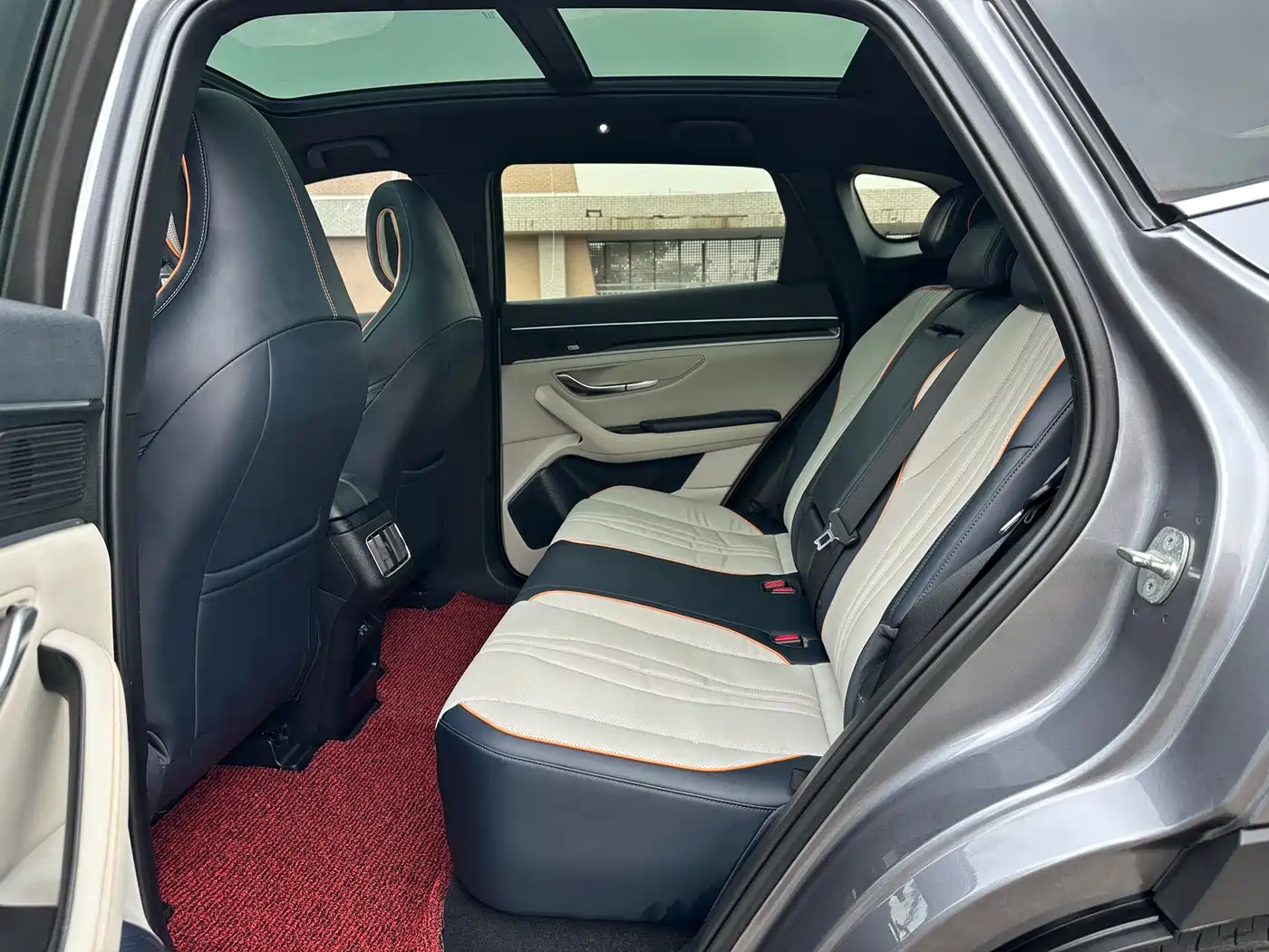 BYD Song PLUS PHEV 2021 DM-i 51KM Honor фото 13