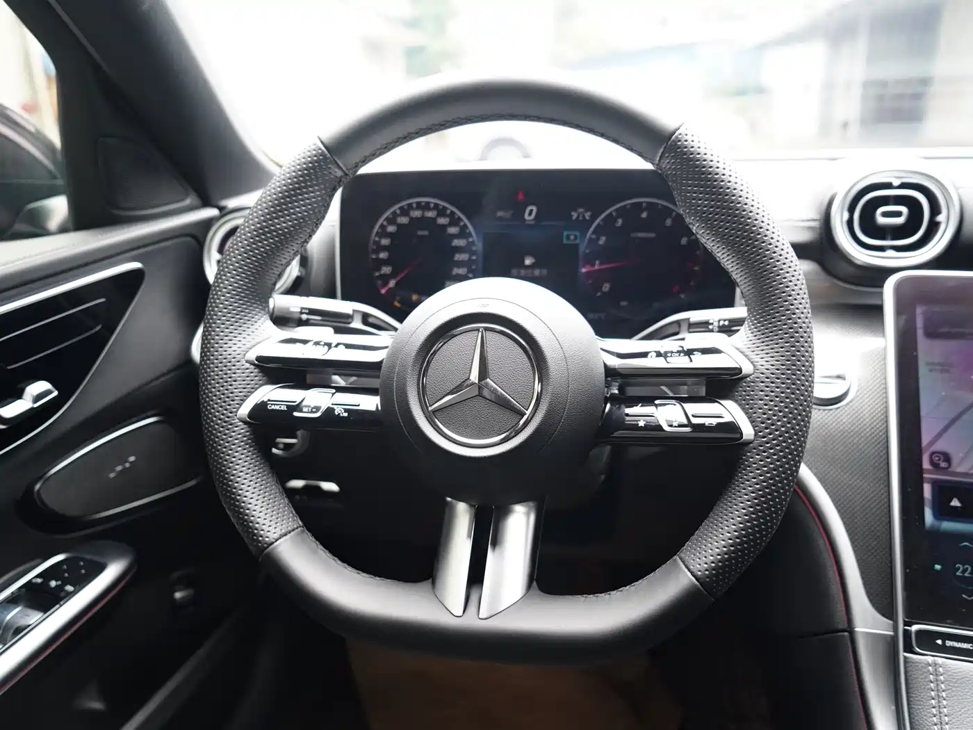 Mercedes-Benz C-Class 2024 C 260 L Sport фото 17