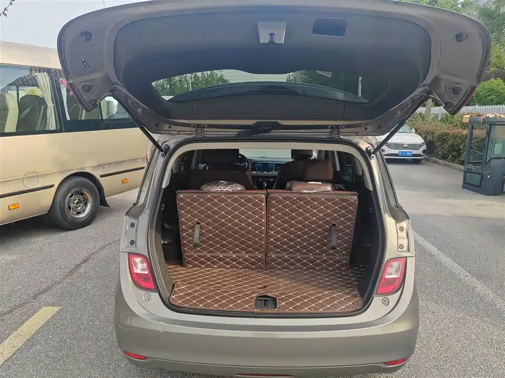 Buick GL6 2019 18T 6-seat Connected Luxury China VI фото 5