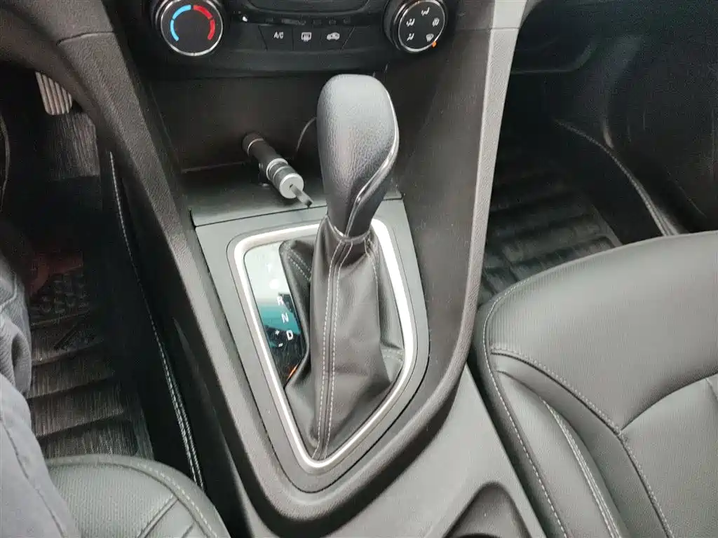 Buick Excelle 2021 Facelift 1.3T Auto Mild Hybrid Elite фото 14