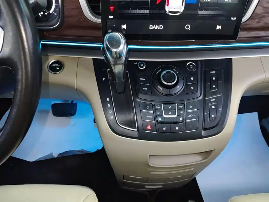 Buick GL8 2017 25S Premium Model China V фото 14