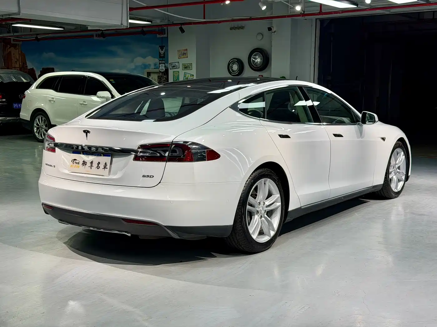 Tesla Model S 2016 2015 Model S 85D