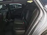 Photo 17 - Chevrolet Malibu XL