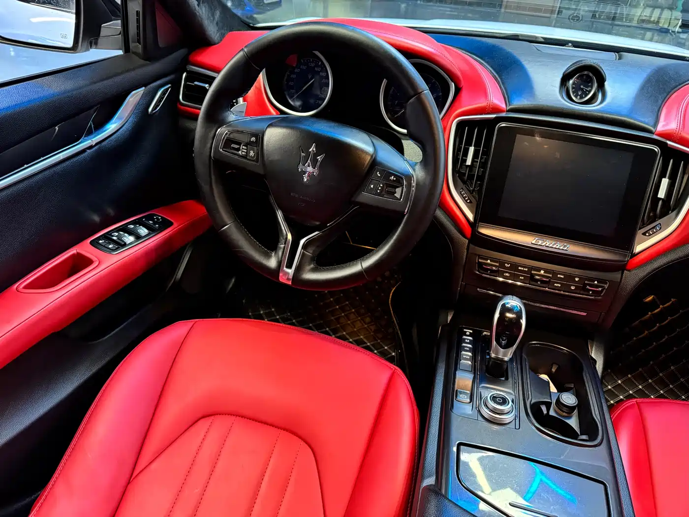 Maserati Ghibli 2017 3.0T Standard фото 7