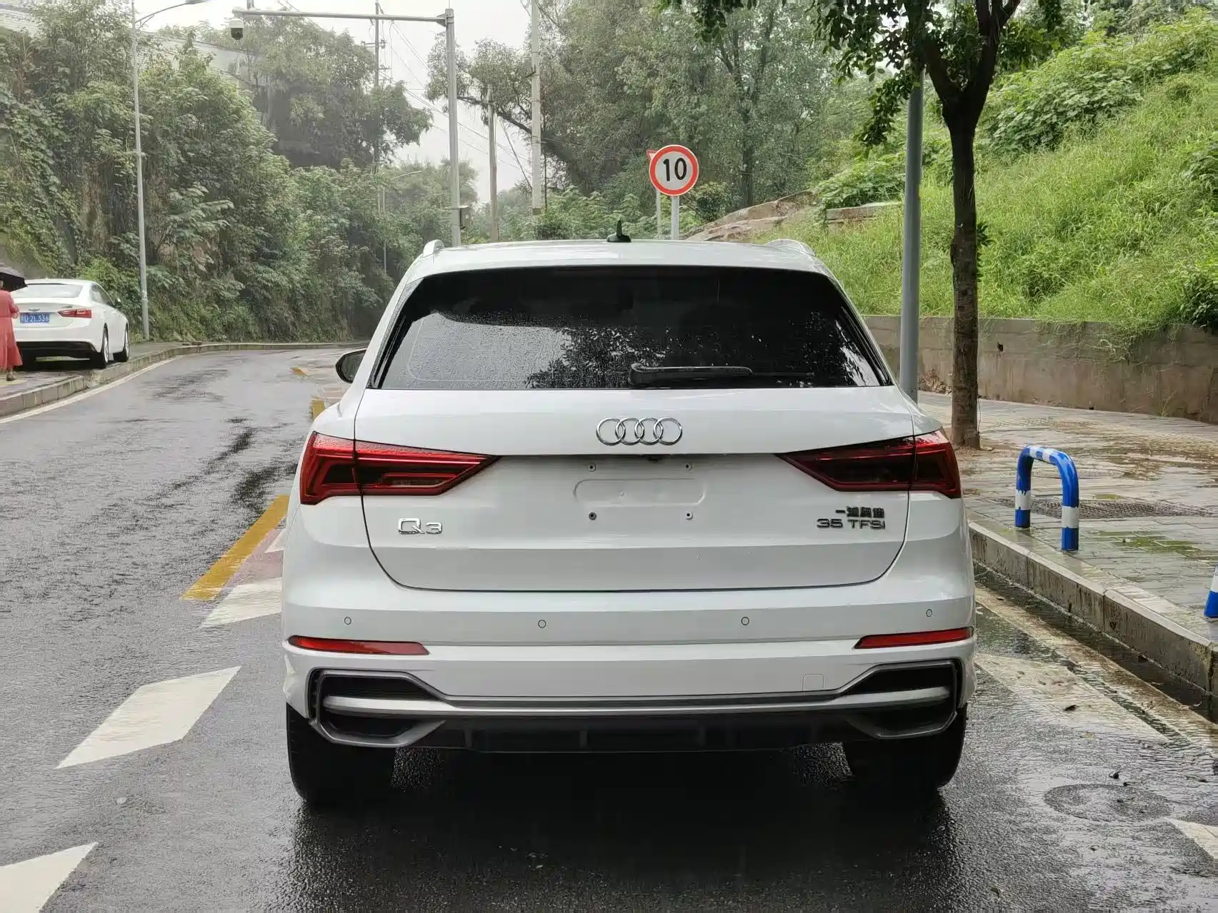 Photo 23 - Audi Q3
