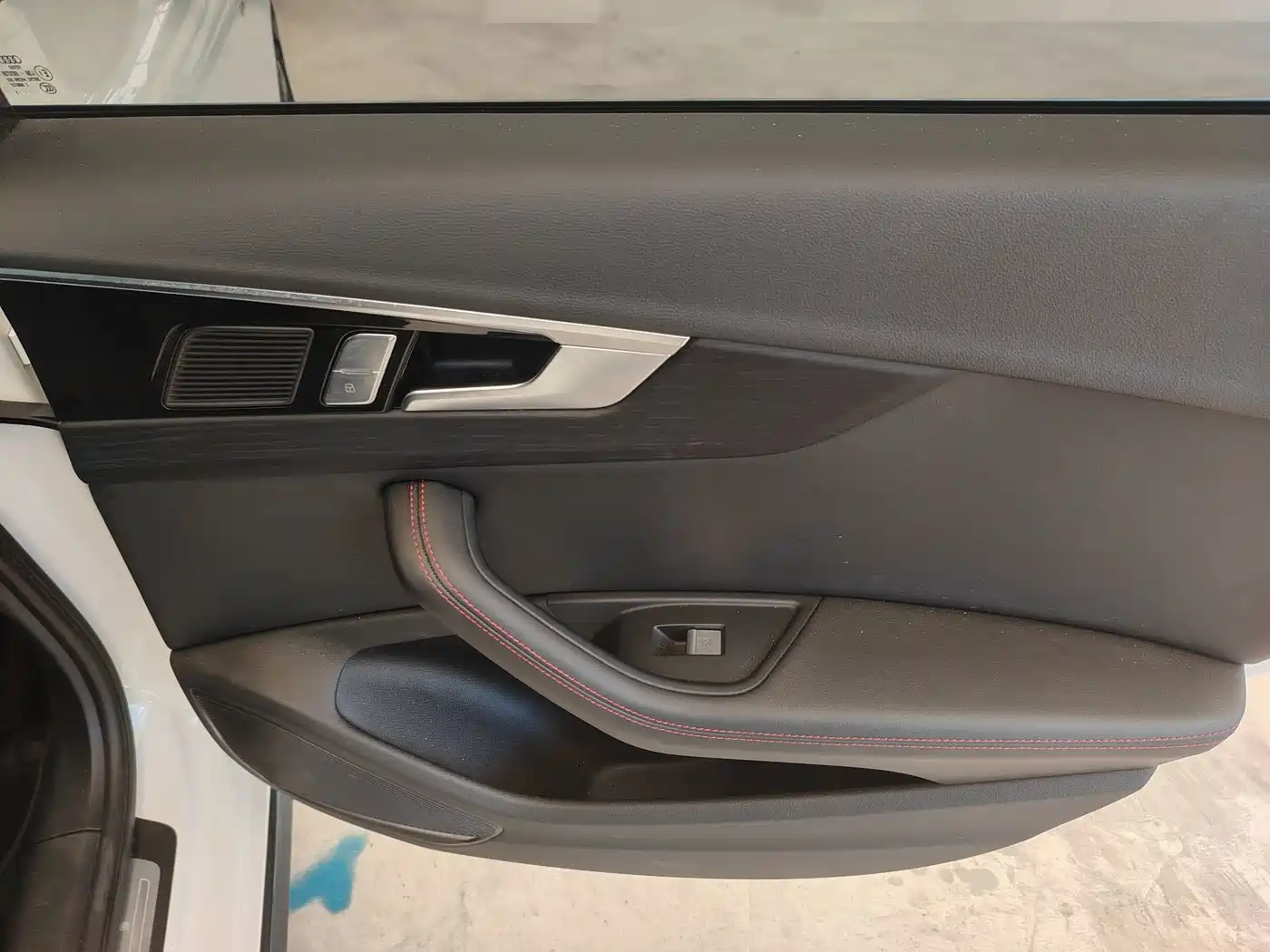 Audi A4L 2025 2024 40 TFSI Luxury Dynamic