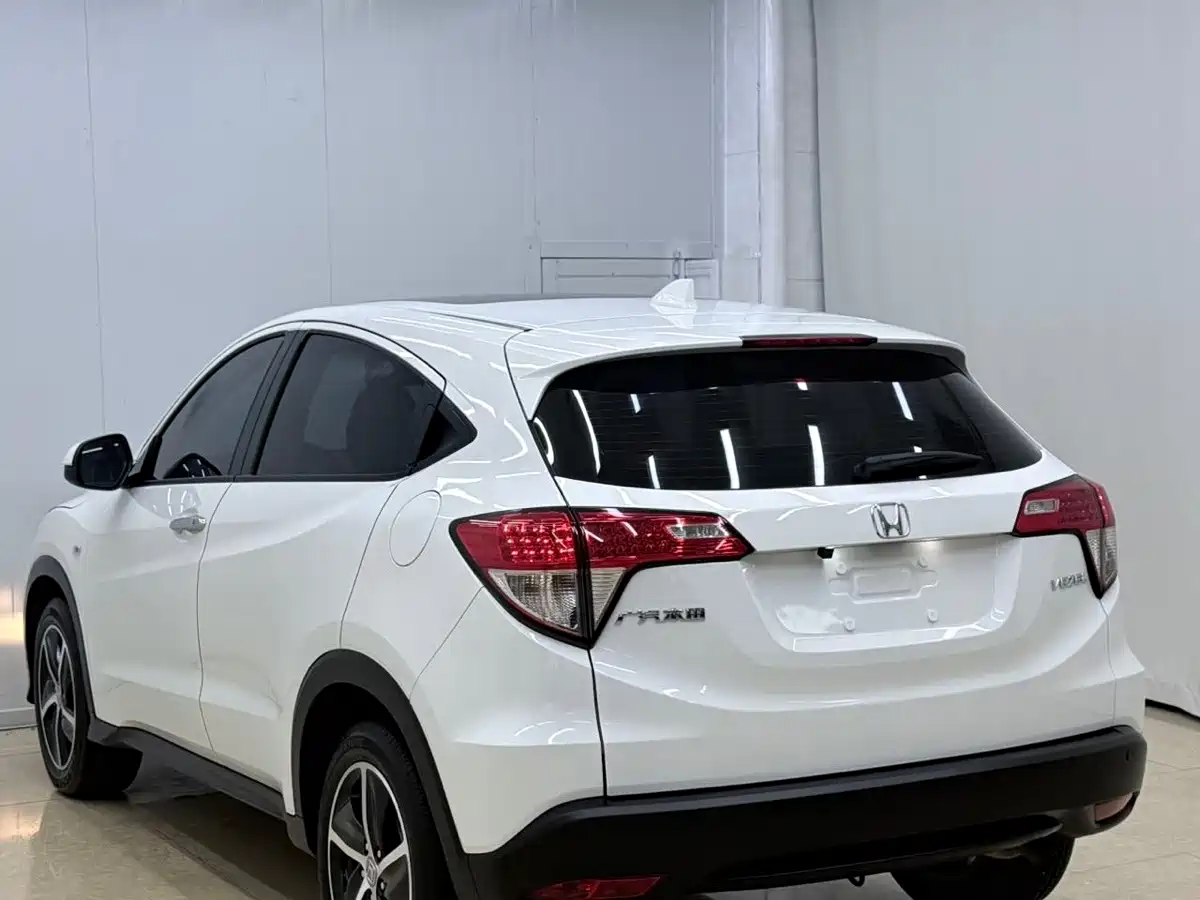 Photo 6 - Honda Vezel