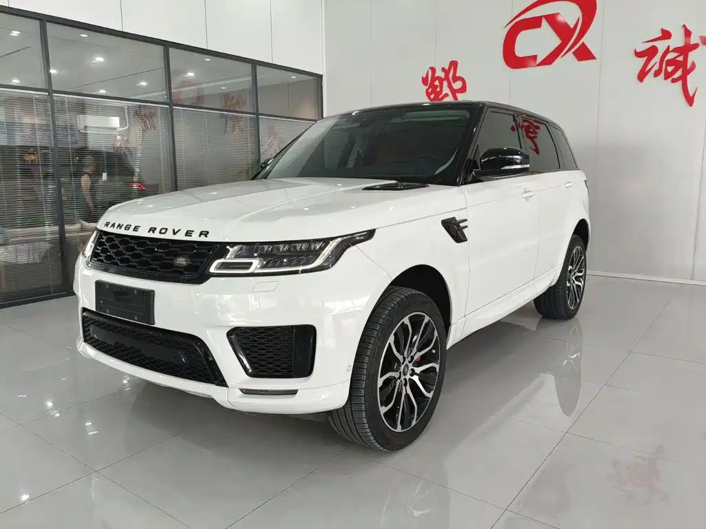 Land Rover Range Rover Sport 2022 3.0 L6 Gloss Black Edition
