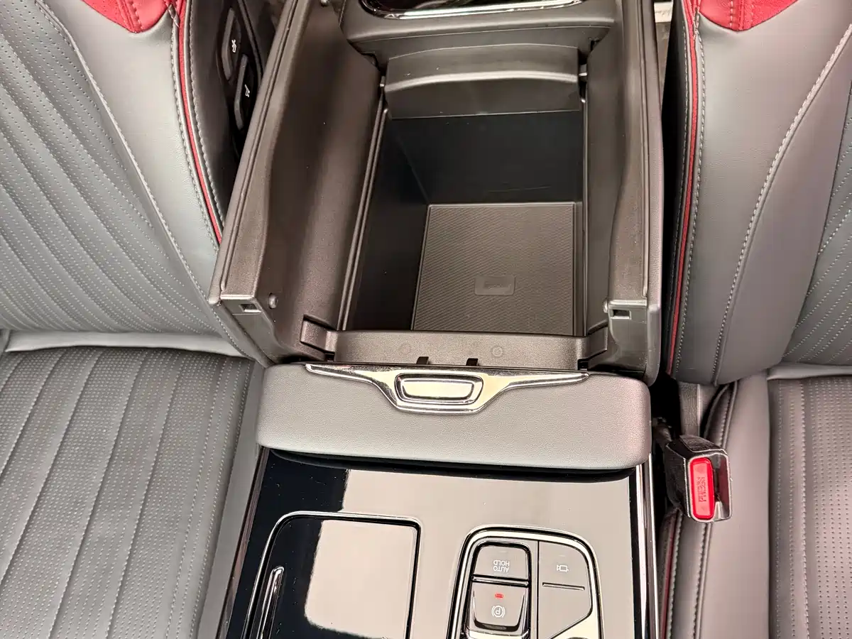 GAC Trumpchi Trumpchi M8 2023 Model Master Series 400T Flagship Edition фото 41