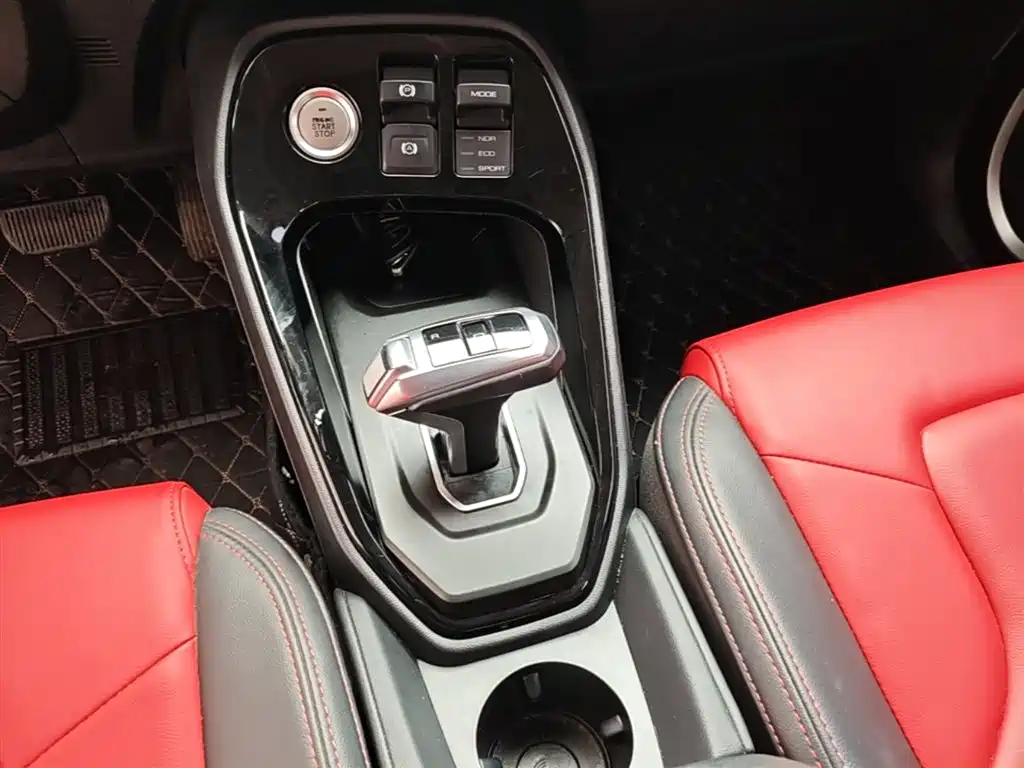 Haval H2s 2017 Red Label 1.5T DCT Elite фото 14