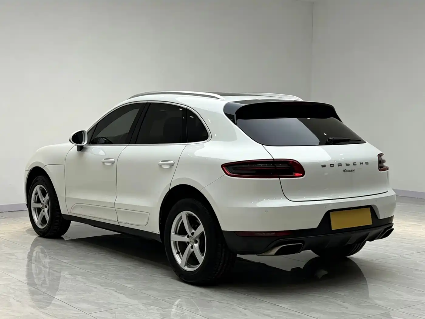 Porsche Macan 2017 Macan 2.0T фото 5