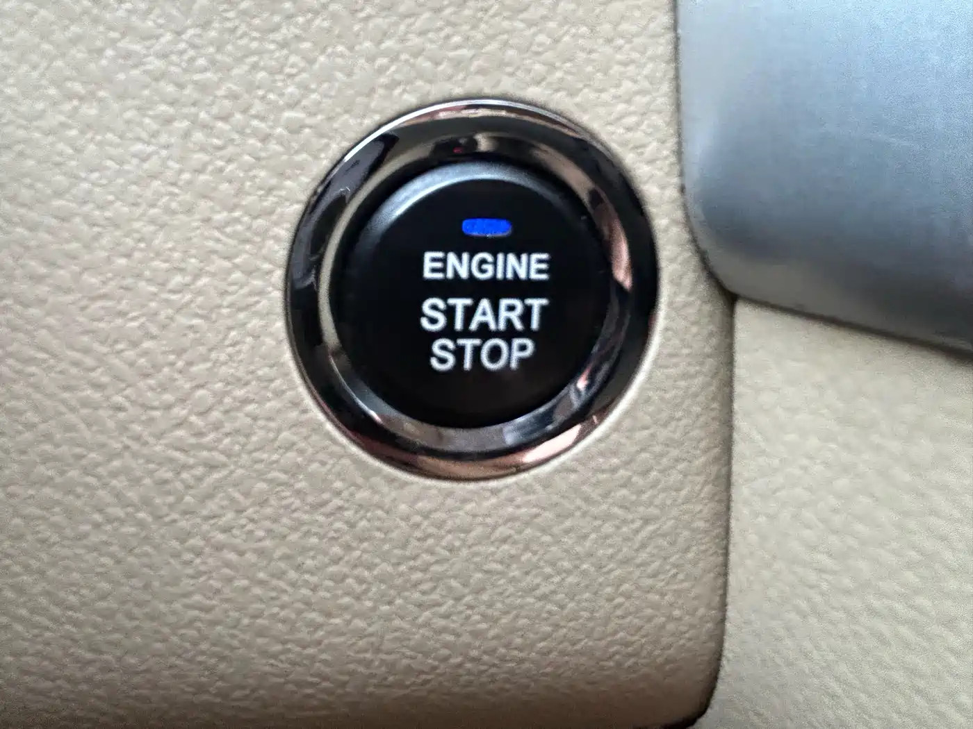 Toyota Highlander 2018 2.0T 2WD Elite 7-seater (China V) фото 35