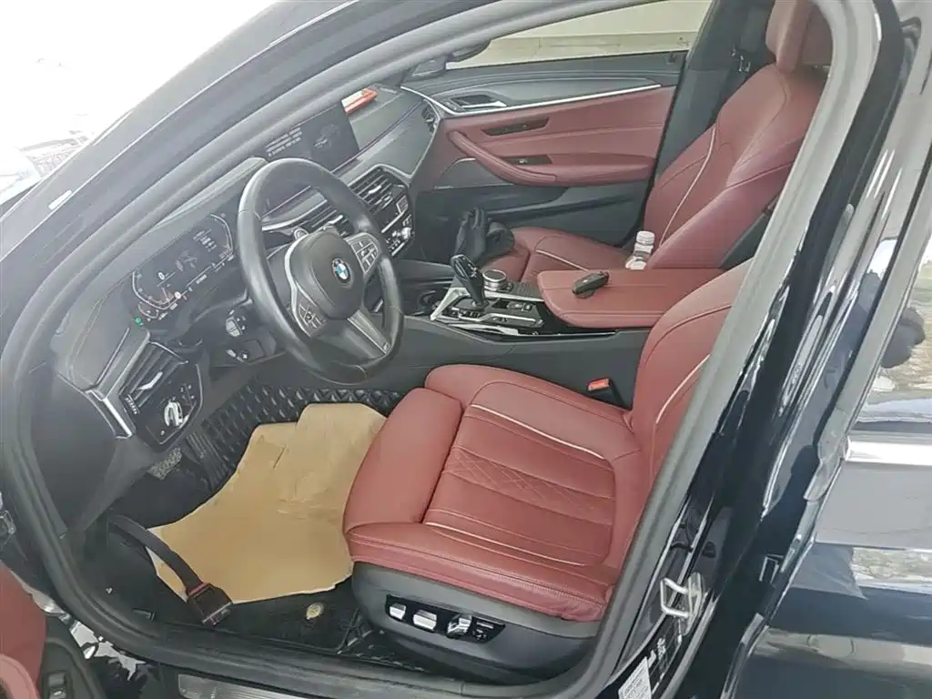 BMW 5 Series 2022 Model Third Facelift 530Li Premium M Sport Package фото 15