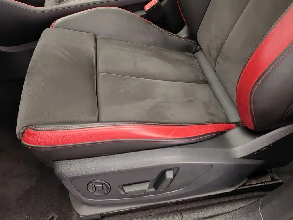 Photo 20 - Audi Q3