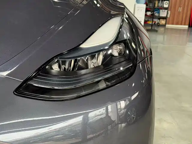 Tesla Model Y 2022 Facelift Rear-Wheel Drive Version — фото 3