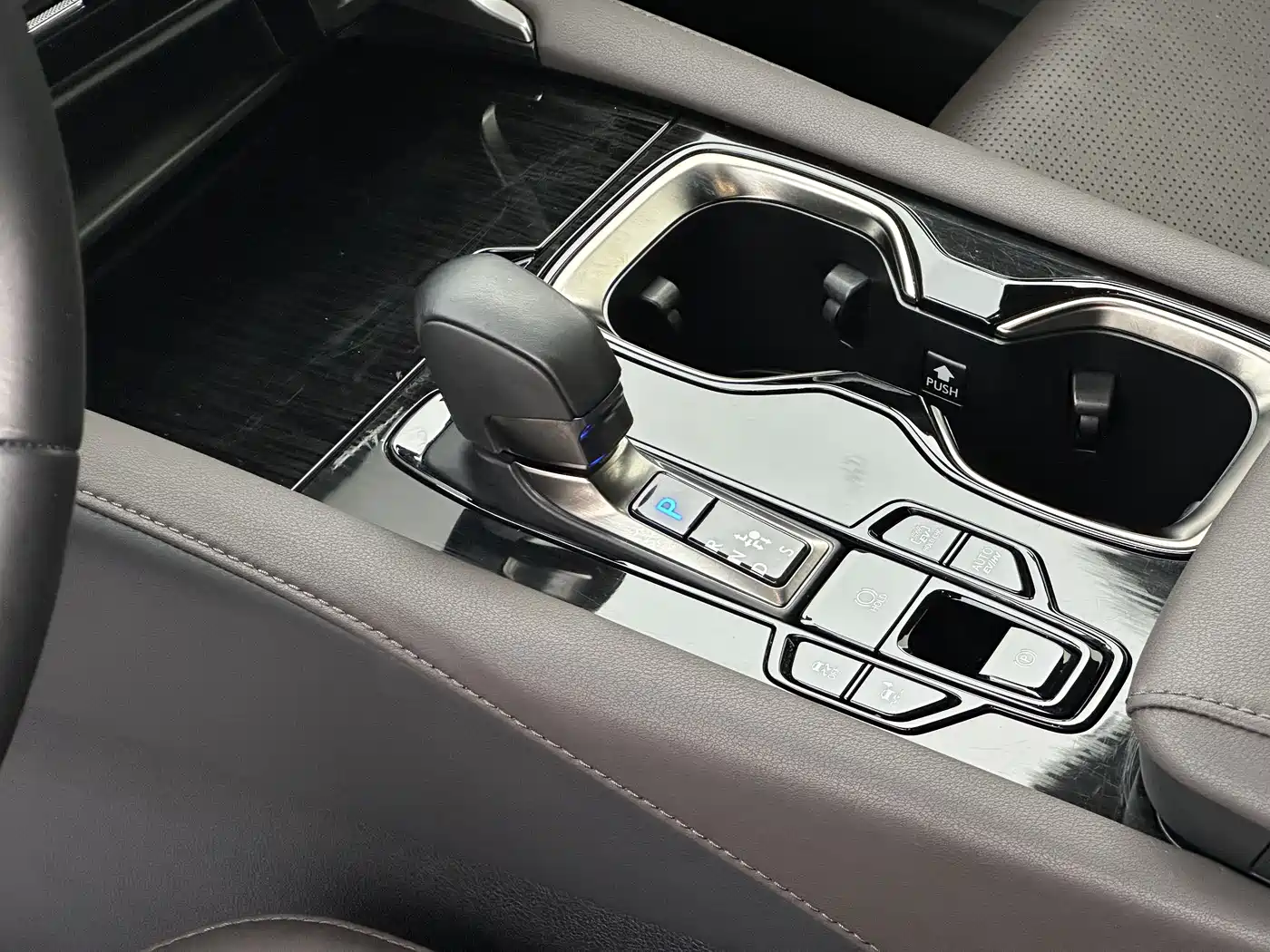 Lexus RX New Energy 2023 450h+ 4WD Enjoyment фото 13