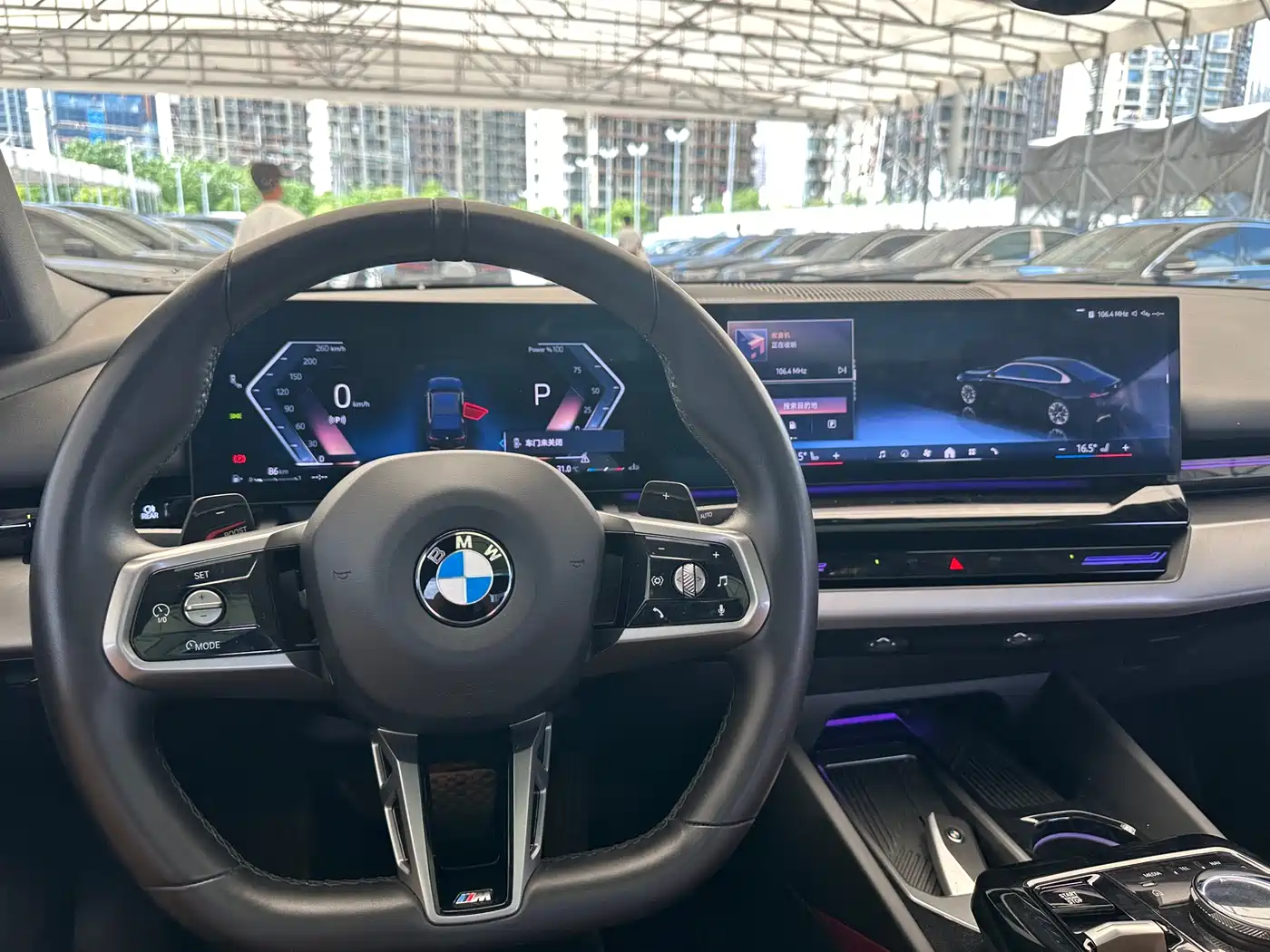 BMW 5 Series 2024 525Li M Sport Package фото 24