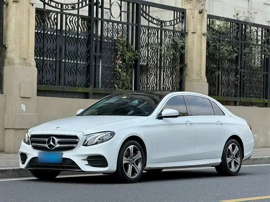 Mercedes-Benz E-Class 2019 E 200 L Sport
