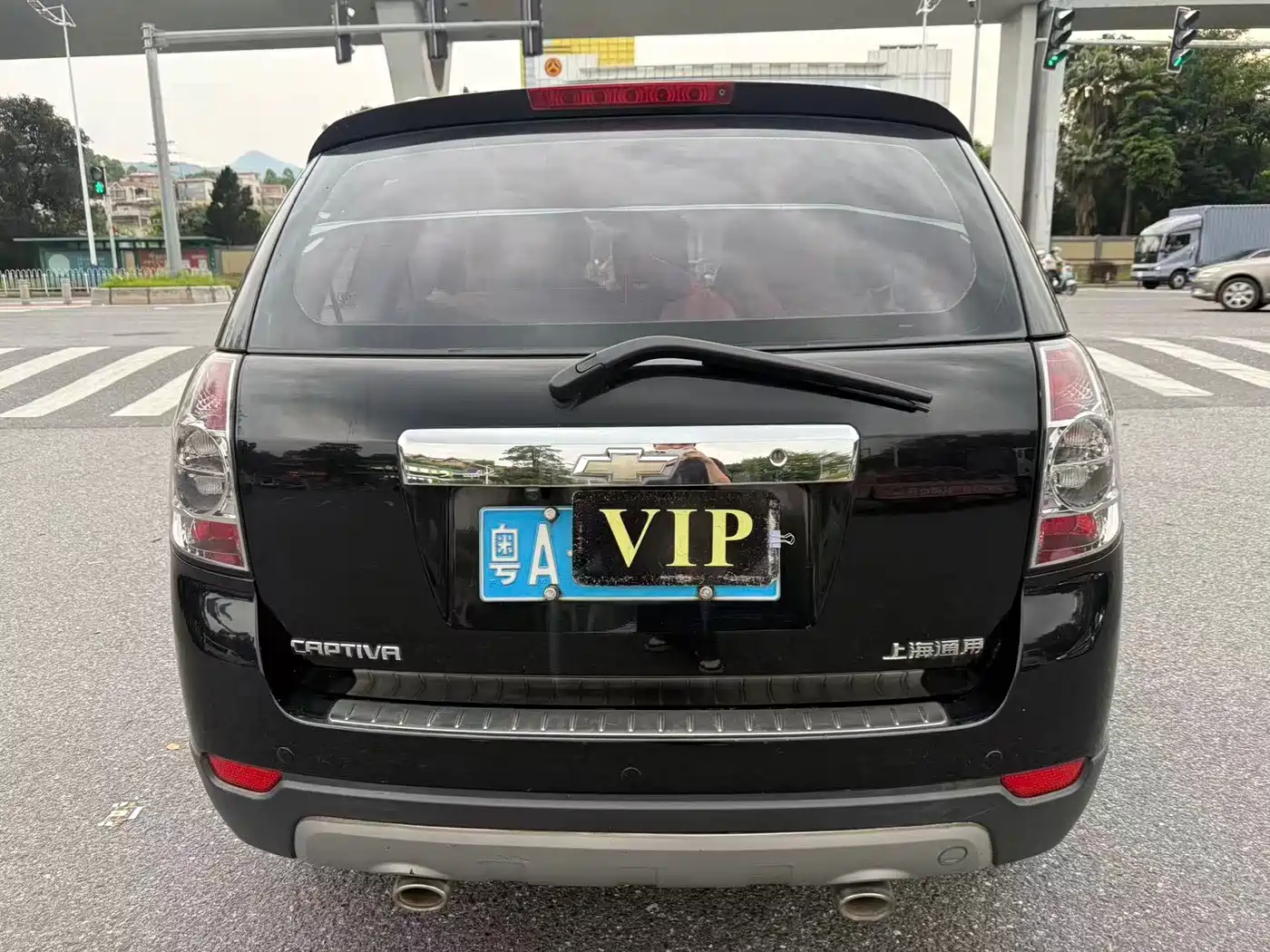 Photo 6 - Chevrolet Captiva