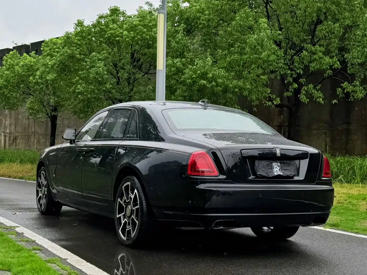 Фото 22 - Rolls-Royce Ghost