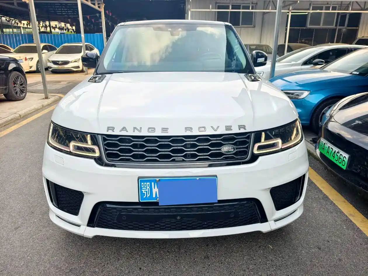 Land Rover Range Rover Sport 2020 3.0 L6 SE