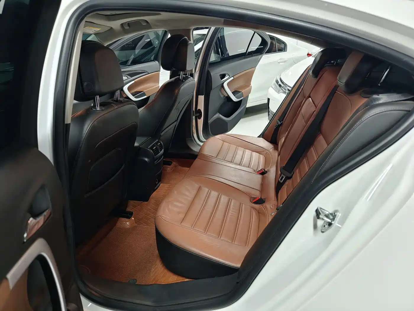 Buick Regal 2014 GS 2.0T Heroic Sport Edition фото 6