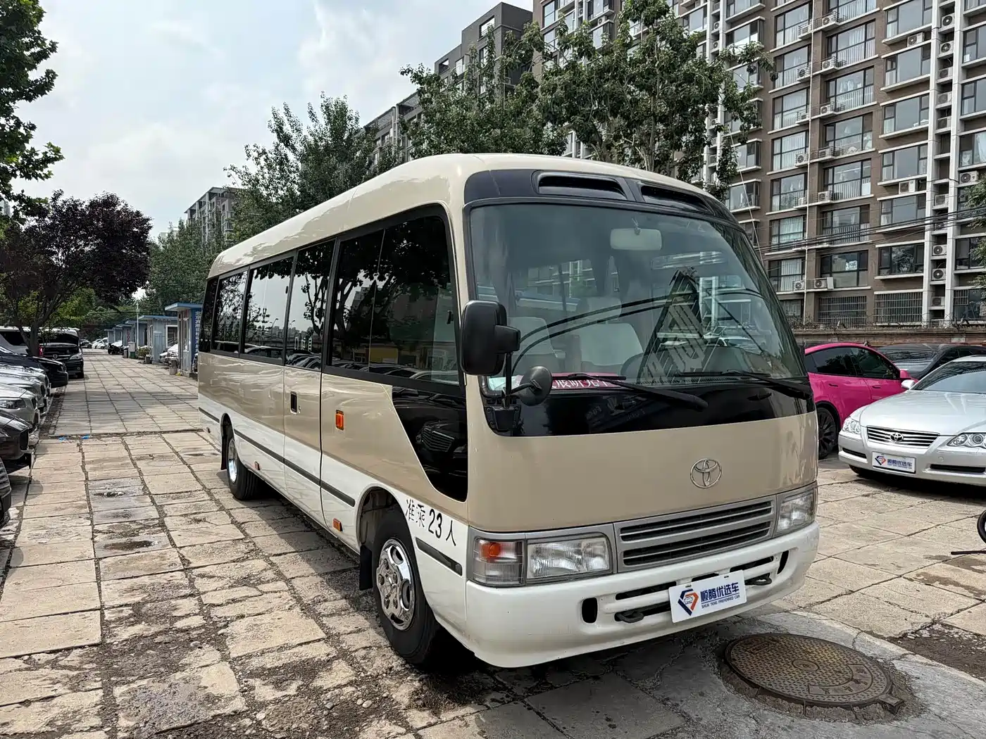 Toyota Coaster 2011 2007 2.7L Gasoline Luxury Edition 23-seater