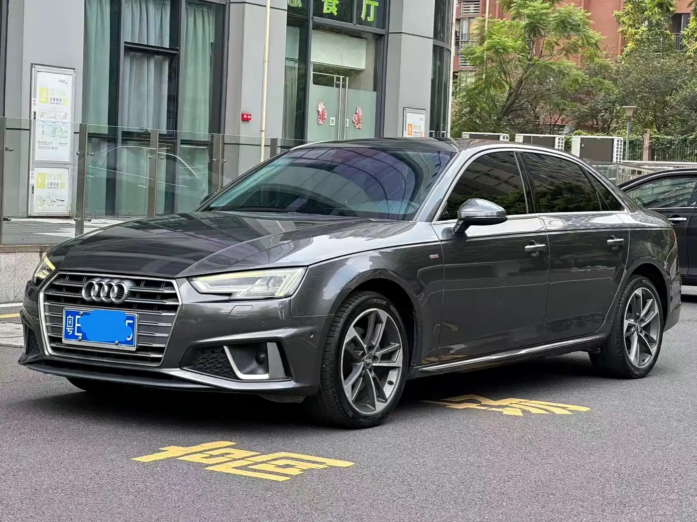 Audi A4L 2019 40 TFSI Sport (China VI)