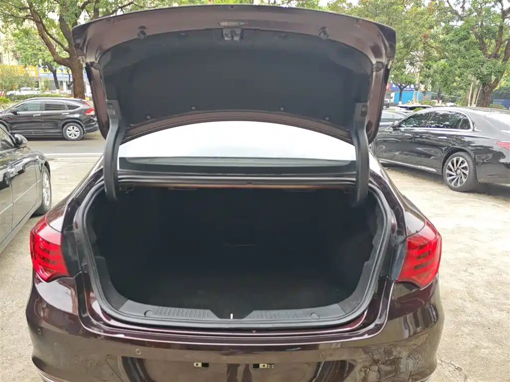 GAC Trumpchi Trumpchi GA6 2016 235T DCT Elite Edition фото 15